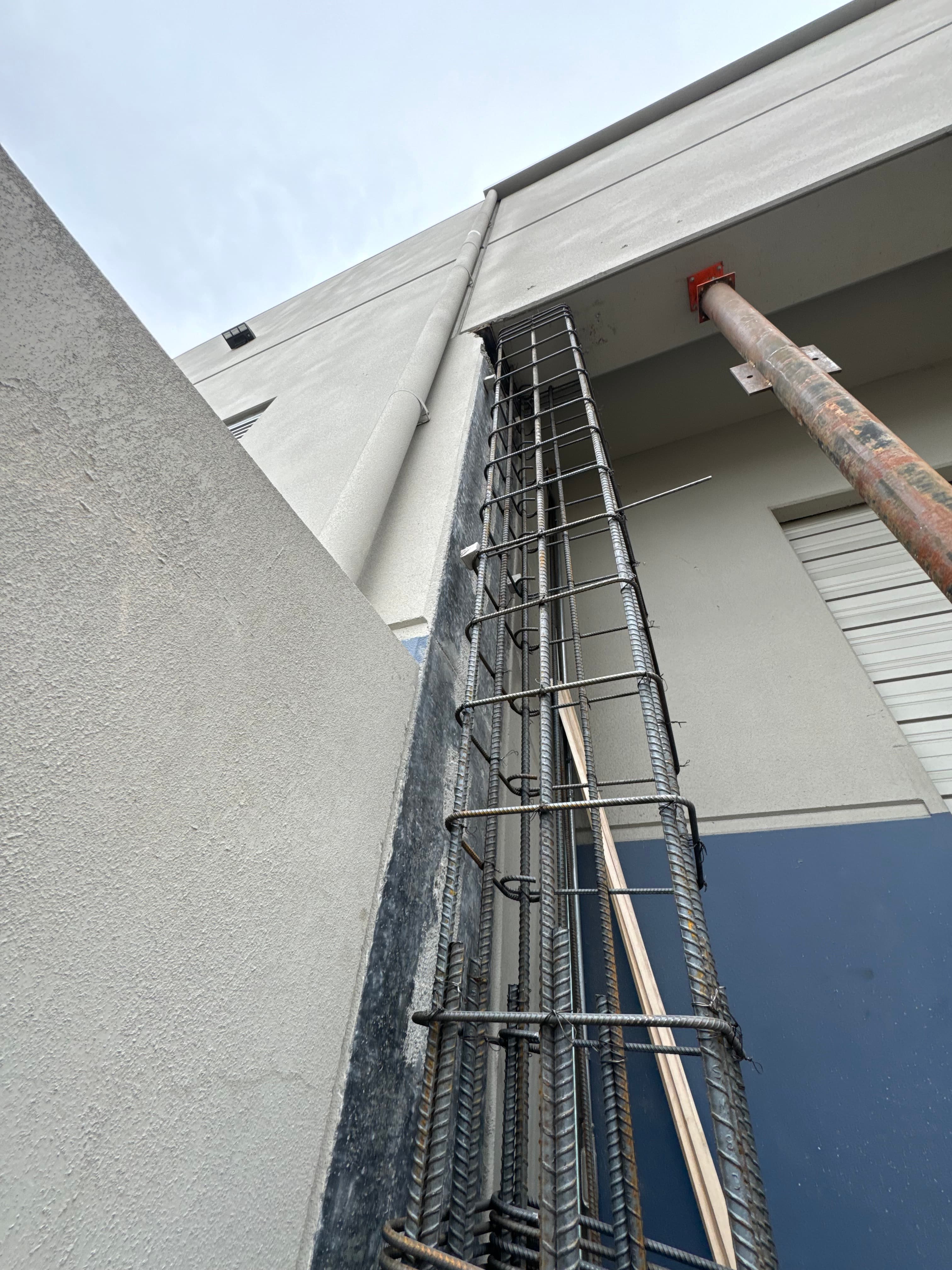 Building 3300 Column Repair