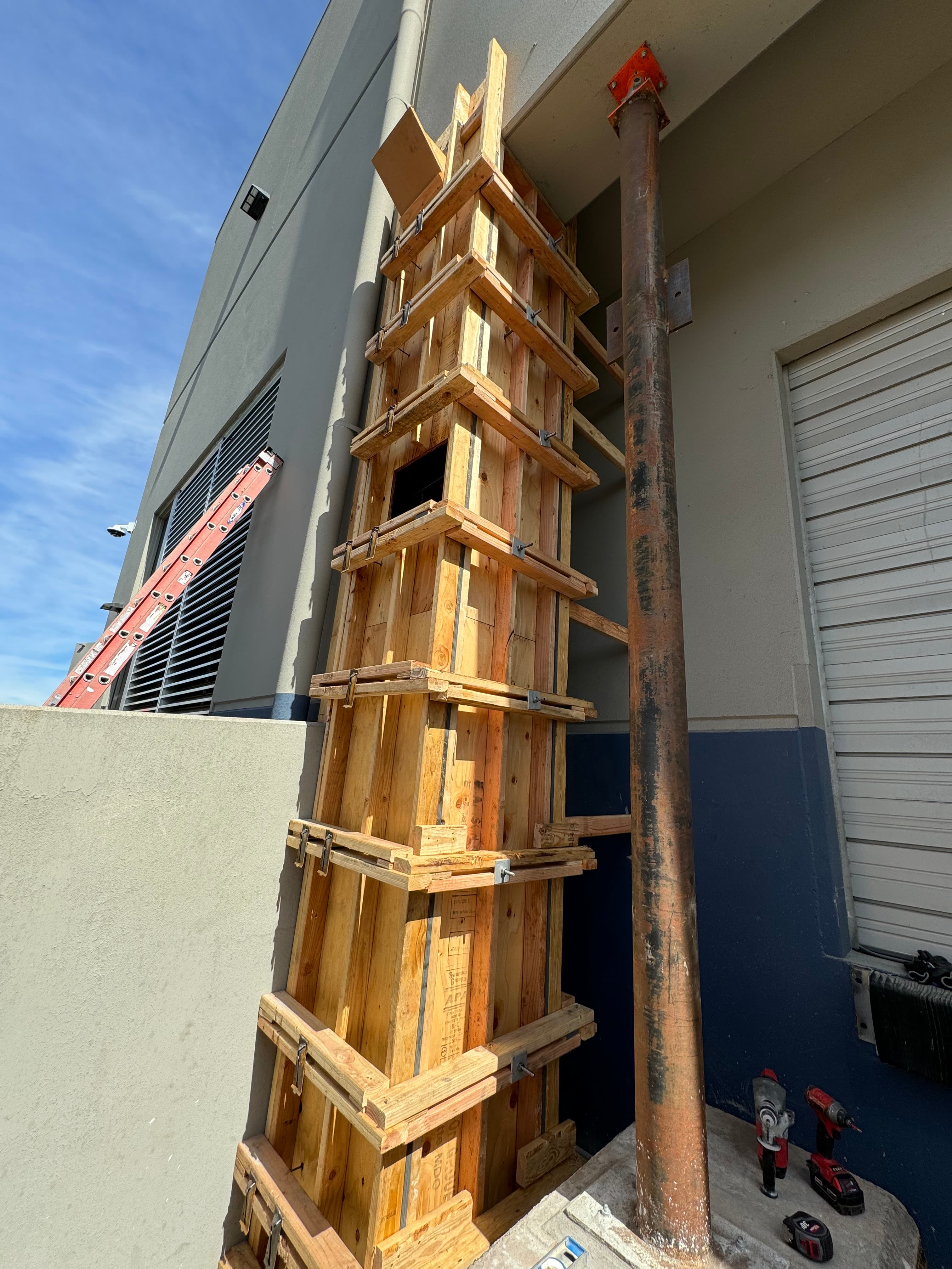 Building 3300 Column Repair - 3